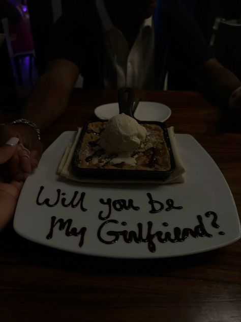 Be My Girlfriend Proposal Ideas, Be My Girlfriend Proposal, Girlfriend Proposal Ideas, Gf Proposal Ideas, Girlfriend Proposal, Be My Girlfriend, Spoiled Girlfriend, Relationship Vision Board, Will You Be My Girlfriend