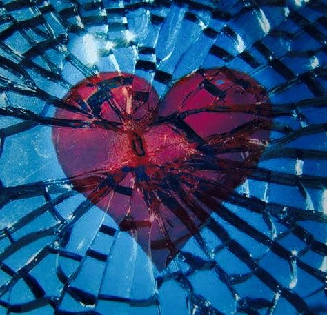 Shattered Heart Romantic Memes, Shattered Heart, Giving Up On Love, Broken Love, Shattered Dreams, Everything Is Blue, Outdoor Pictures, Heart Pictures, Heart Wallpaper