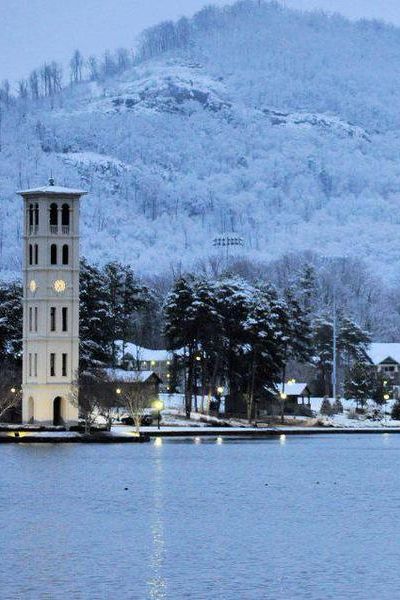 Furman University, Dream Collage, Dream College, A White Christmas, Dream School, College Campus, University Campus, Bird Cages, Greenville Sc