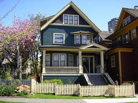 Vancouver heritage home Craftsman House Exterior, Modern Log Cabins, Vancouver House, Canada House, Craftsman Exterior, Patio Inspiration, Heritage House, Craftsman Style Home, Front Patio