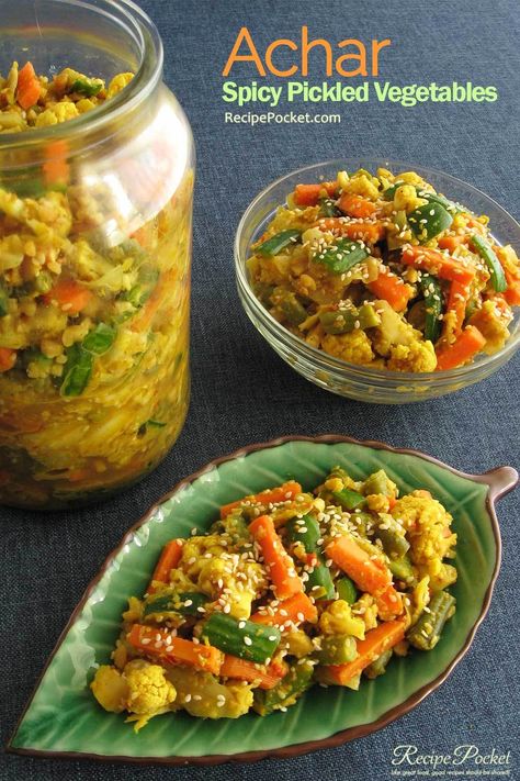 An easy achar recipe to make a home. This delicious vegetable pickle has Indonesian spices. Vegetable Pickle, Indian Pickle Recipe, Achar Recipe, Masala Tv Recipe, Nyonya Food, Malay Food, Tabbouleh Salad, Steak Frites, Strip Steak