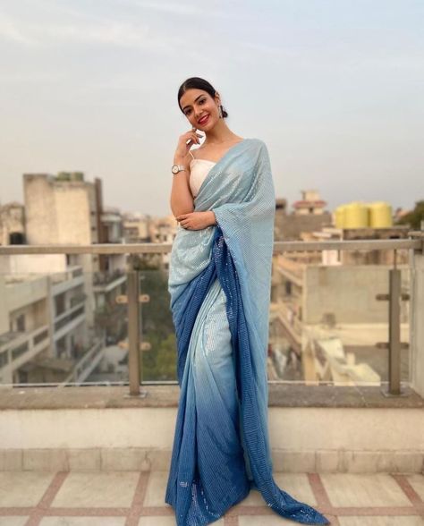 Blue Georgette Saree, Sequence Saree, Sarees For Girls, Saree Wearing Styles, Simple Saree Designs, Sequence Embroidery, New Saree Blouse Designs, Fashionable Saree Blouse Designs, Fancy Sarees Party Wear