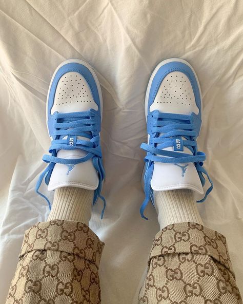 Air Jordans 1 Low, Adidas Shoes Outfit, Jordan 1 Low Unc, Jordan Shoes For Sale, Jordan 1 Low White, White Basketball, White Basketball Shoes, Jordan Shoes Girls, Hype Shoes