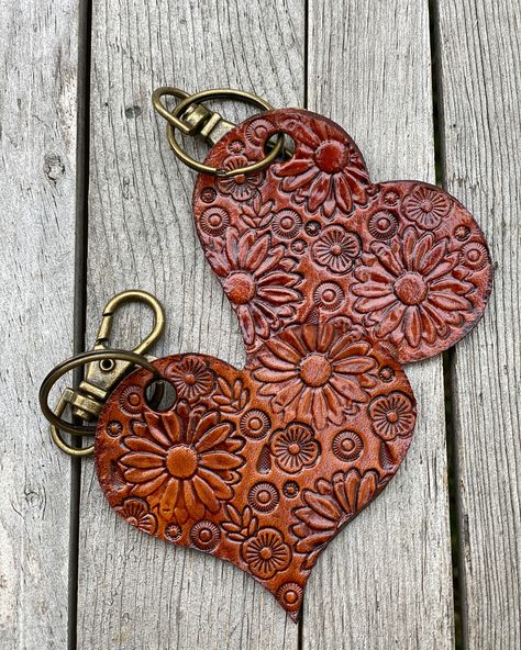 New leather Sunflower Honey Bee and Ladybug charms ❤️ #leather #charms #heart #sunflower #honeybee #ladybug #pursecharm #keyring #kitchenklutter Leather Charms, Heart Sunflower, Leather Sunflower, Backpack Keychain, Leather Heart, Backpack Keychains, Western Accessories, Leather Stamps, Leather Key Fobs