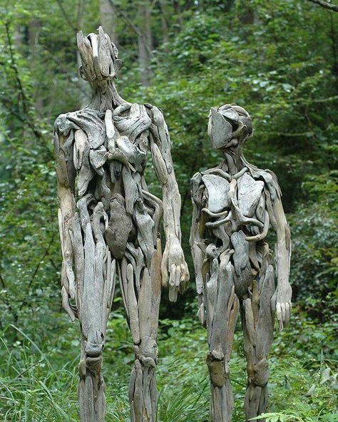 Driftwood sculptures. Nagato Iwasaki, Sculpture Gallery, Human Figures, Driftwood Sculpture, Drift Wood, 캐릭터 드로잉, Garden Art Sculptures, Nagano, Driftwood Art