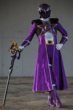 Commander Long | Power Rangers Fanon Wiki | Fandom Tumblr, Power Rangers Outfits, Zyuden Sentai Kyoryuger, Power Rangers Super Samurai, Saban's Power Rangers, New Power Rangers, Power Rangers Megaforce, Power Rangers Samurai, Dragon Star