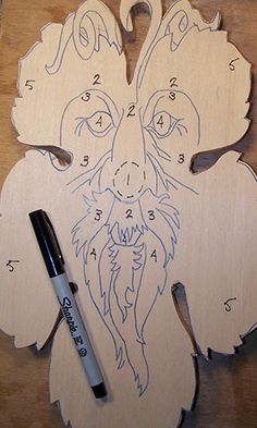 working with levels in relief wood carving Relief Wood Carving, Dremel Crafts, Hantverk Diy, Dremel Carving, Dremel Projects, Wood Spirit, Dremel Wood Carving, Chip Carving, Carving Wood