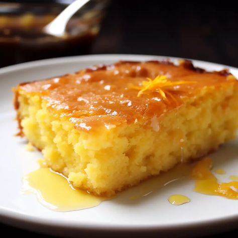 Corn Pudding with Honey Cornbread Pudding Jiffy, Sweet Cornbread Casserole, Cornbread Pudding Recipe, Baked Corn Pudding, Cornflake Recipes, Flavored Cornbread, Easy Corn Pudding, Corn Pudding Casserole, Sweet Corn Casserole