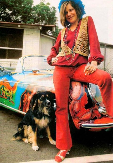 Janis Joplin Porsche, Classic Porsche, Janis Joplin, 1960s Fashion, Colour Photograph, Celebrity Art, 60s Fashion, The 1960s, American Singers