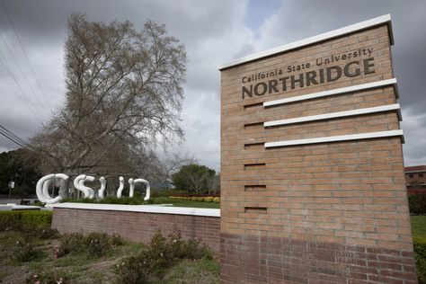 Cal State Northridge builds STEM center to recruit Latinos - Los Angeles Times California State University Northridge, Stem Centers, California State University, Cal State, Transfer Student, Middle School Student, College Degree, Science Technology, Immersive Experience