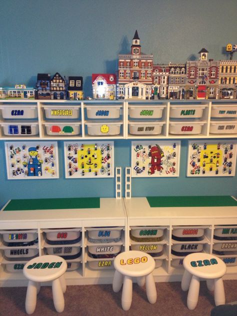 Lego storage cabinets from Ikea I have never been an Ikea fan, but this may be great for a large closet.... Table Lego Diy, Lego Playroom, Lego Station, Lego Room Ideas, Table Lego, Ikea Fans, Lego Table Diy, Lego Bedroom, Diy Organizing