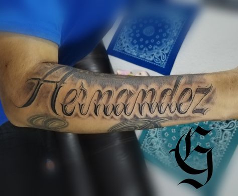 Hernandez Tattoo Lettering, Hernandez Tattoo, Last Name Tattoo, Last Name Tattoos, Tattoo Lettering Fonts, Sketches Simple, Tat Ideas, Name Tattoo, Name Tattoos