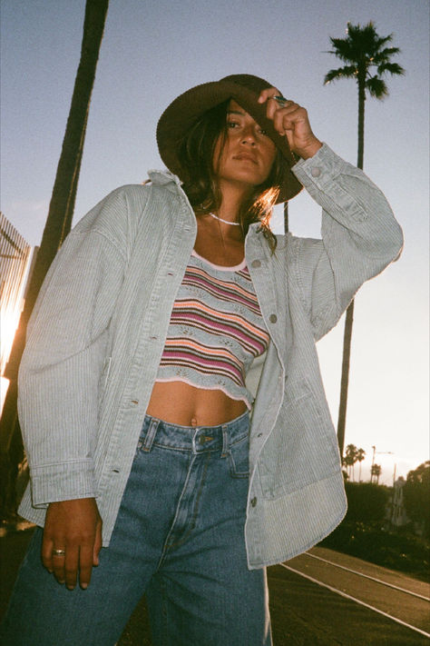 Ride the Alt Waves of change in styles that blend vintage colors with loose-fitting silhouettes for just the right amount of 90s vibes. Cord Shirt, Black Button Up Shirt, Roxy Women, Corduroy Fabric, Kick Backs, Online Shopping For Women, Corduroy Jacket, Black Button, Acid Wash