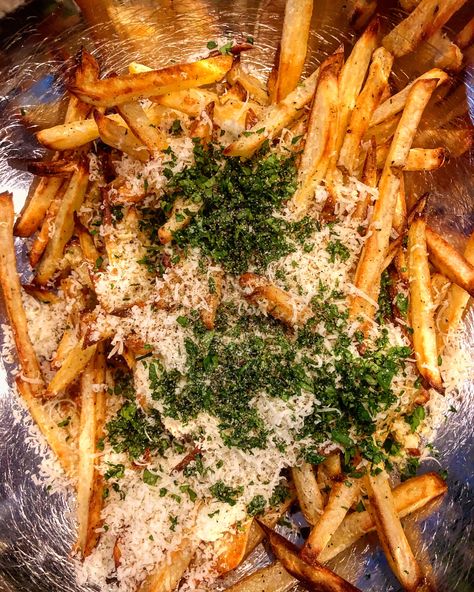 by! Homemade Crispy Fries, Fries Recipes, Garlic Parmesan Fries, Parmesan Fries, Crispy Fries, Popular Dishes, Oil Drop, Crispy Fry, Fries Recipe