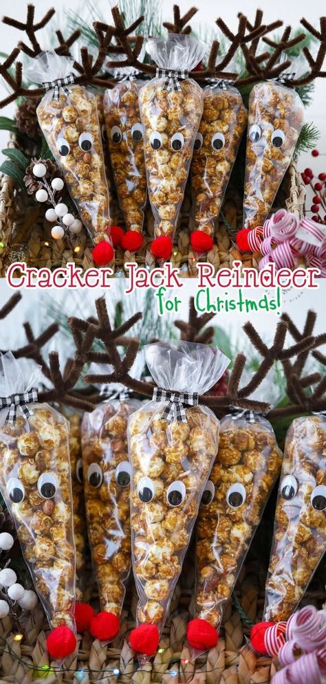 Rudolph is an iconic figure at Christmastime, and he is super cute as this Cracker Jack reindeer from Smart School House. So EASY to make, these cone-shaped treat bags, filled with caramel popcorn and topped with brown pipe cleaner antlers. Glue on a red nose and some googly eyes, and you have a super adorable Rudolph! Chocolate Covered Popcorn, Christmas Popcorn, Reindeer Noses, Smart School House, Christmas Cones, Christmas Treat Bags, Smart School, Reindeer Craft, Cracker Jack