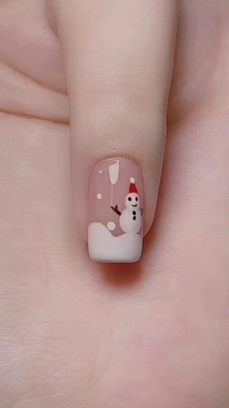 Snowman Nail, Snowman Nail Art, Dance Nails, Nail Christmas, Christmas Nail Art Easy, Snowman Nails, Neural Pathways, Nail Art Products, Nude Nail Designs