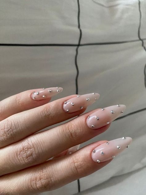 Minimalist Nails With Rhinestones, Nail With Crystals, Simple Jeweled Nails, Long Almond Nails With Gems, Nude Nails With Crystals, Nude Gem Nails, Crystal On Nails, Almond Nails With Crystals, Nails Inspiration Diamond