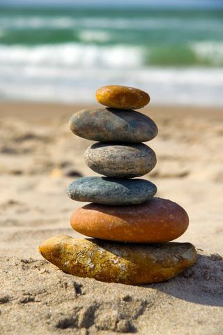 Watercolor Rocks, Stacked Rocks, Stacking Stones, Stacked Stones, Zen Rock, Stone Photography, Rock Sculpture, Watercolor Tutorials, Beach Rocks