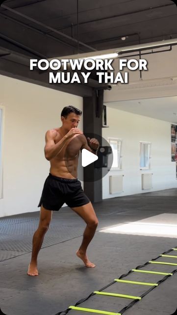 Anto | Footwork drills for Muay Thai 🦵🏽  #muaythai #kickboxing | Instagram Muay Thai Stretches, Kickboxing Footwork, Muay Thai Training Workouts, Muay Thai Workouts, Footwork Drills, Muay Thai Techniques, Muay Thai Training, Training Workouts, Martial Arts Training