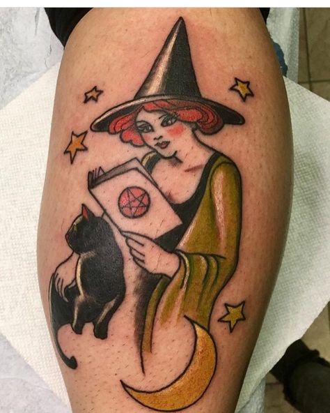 Witchcraft Tattoo, Oz Tattoo, Witchcraft Tattoos, Fairy Tattoo Designs, Witch Tattoo, Old School Tattoo Designs, Gothic Tattoo, Traditional Tattoo Flash, Halloween Tattoos