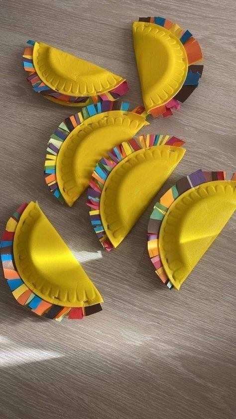 Mexican Culture Preschool Activities, Fiesta Preschool Activities, South American Crafts For Kids, Taco Crafts For Kids, Mexico Preschool Activities, Fiesta Crafts For Kids, Mexico Crafts For Preschool, Mexico Crafts For Kids, Mexico Arts And Crafts