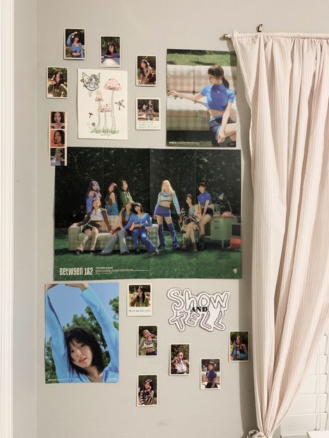 K Pop Wall Collage Ideas, K Pop Wall Decor Ideas, Subtle Kpop Room Decor, Kpop Room Poster Wall, Kpop Poster Layout On Wall, Kpop Poster Wall Ideas Room, K Pop Poster Wall Ideas, Kpop Room Posters, K Pop Room Decor