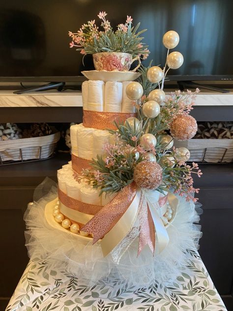 Diaper cake for baby girl baby shower that is tea party themed! Pink, rose gold, and pearl accents Rose Themed Baby Shower Ideas, Rose Gold Baby Shower Ideas, Aliyah Jay, Diaper Cake For Baby Girl, Cake For Baby Girl, Baby Tea Party, Baby Shower Roses, Baby Shower Girl Diy, Cake For Baby