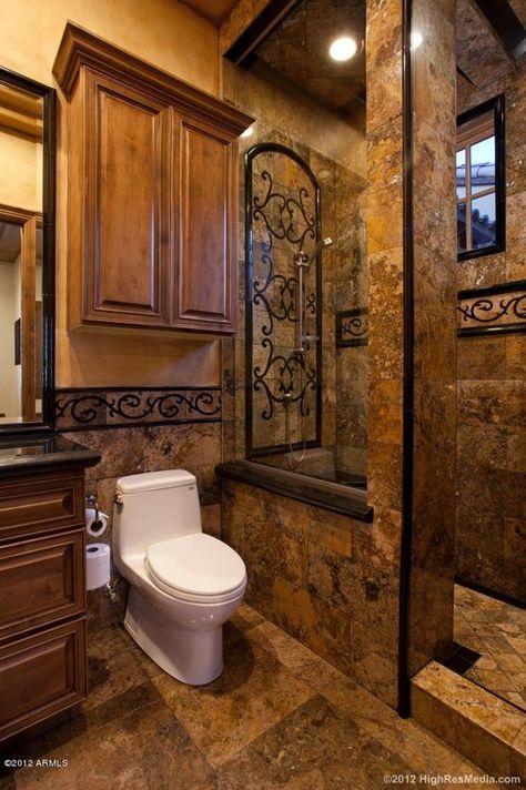 creative shower enclosure: Drátěná Socha, Tuscan Bathroom, House Owner, Bathroom Makeovers, Bilik Mandi, Toilet Sink, Rustic Bathroom Designs, Tuscan Design, Bathroom Diy