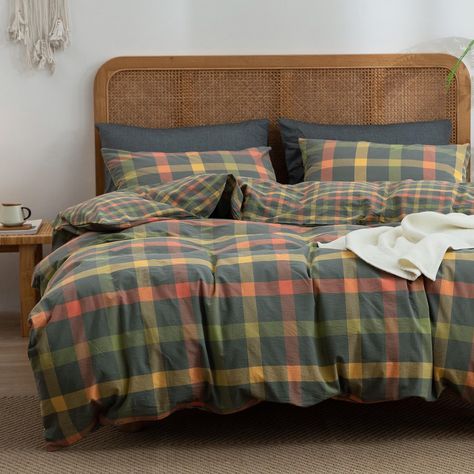 PRICES MAY VARY. 【Material】Buffalo Plaid Duvet cover made from washed cotton with high density weave,natural,breathable,fast sweat absorption,fade-resistant,definitely working for all gentle skins. 【Modern Design】A farmhouse look plaid gingham duvet covers with Orange,Grey,Green,Yellow,Red - blend together offer a classic and rustic look,colors available tend to be neutral and can easily bring a relaxed, lived-in look to any room's decoration especially the vintage style. 【Size & Package】3 Piece Men’s Comforter, Red Comforter Bedroom Ideas, Boy Bed Sheets, Brown Bedding Ideas, Green And Orange Bedding, Granola Bedroom Aesthetic, Boys Camping Bedroom, Eclectic Boys Room, Green Plaid Bedding