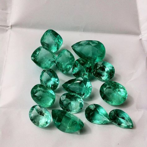 65 total carat Crystal Colombian Emerald lot for sale. For a wholesale price, individual stones can be sold also. #emeralds #emerald #emeraldgemstone #emeraldgemstones #muzoemerald #muzoemeralds #naturalemerald #naturalemeralds #pearemerald #pearemeralds #emeraldpear #pearcut #ovalcut #ovalemerald #emeraldoval #emeraldcushion #emeraldcushions #cushionemerald #looseemerald #loosegemstone #loosegemstones #greengemstone #emeraldjewelry #emeraldpendant #emeraldnecklace #emeraldring Emerald Gemstone Aesthetic, Emerald Crystal Aesthetic, Emerald Aesthetic Gem, Emerald Crystal, Emerald Birthstone, Emerald Rings, Loose Emeralds, Emerald Gem, Colombian Emeralds