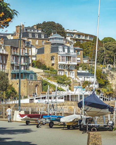 Dinard \\ France Dinard France, Aragon, Street View, France