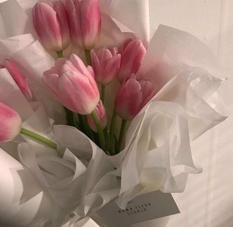 Flower Therapy, Pink Tulips, Flower Images, Love Flowers, My Flower, Pink Aesthetic, Pretty Flowers, Flower Power, Flowers Bouquet