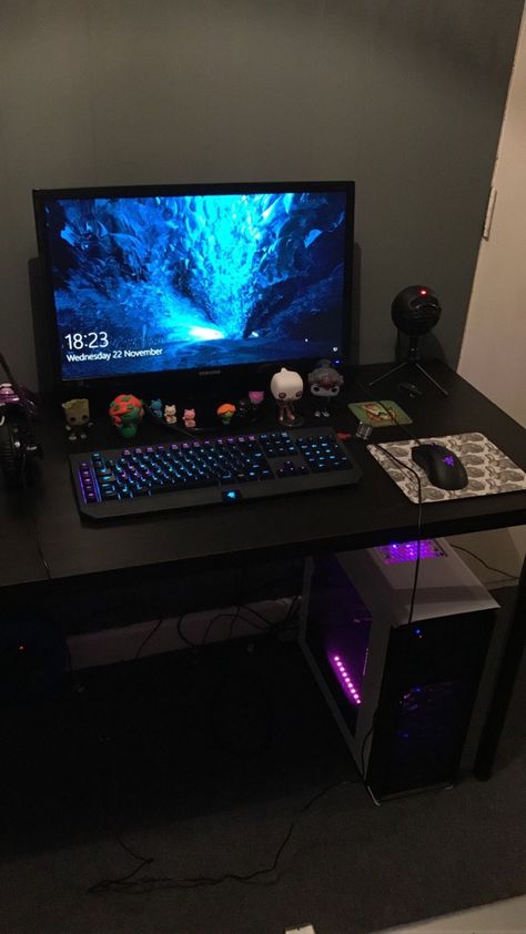 Low Budget Gaming Setup, Gaming Room Setup Simple, Budget Pc Setup, Cheap Pc Setup, Basic Gaming Setup, Pc Setup Simple, Budget Gaming Setup, Simple Gaming Setup, Pc Gamer Aesthetic