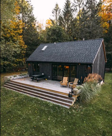 Black Cabin, Sliding Patio Doors, Small Cabin, Cabin In The Woods, Modern Cabin, Cabin Design, Windsurfing, Cathedral Ceiling, Barn Style