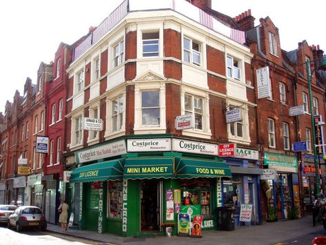 What Do You Call the Corner Store? - Gastro Obscura Walkable Community, Night Owls, Street Corner, Corner Store, Coffee Shop Decor, Corner House, Shop Fronts, Fantasy Setting, Public Transportation