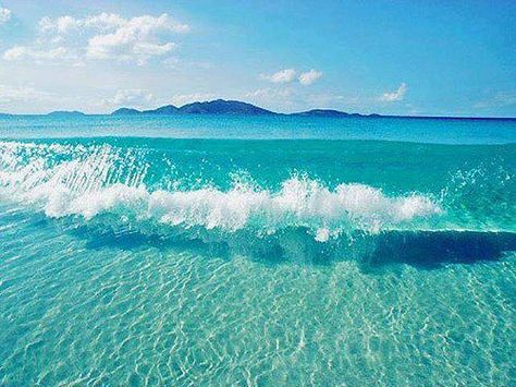 Water of Blue Ocen,Bahamas No Wave, Image Nature, I Love The Beach, 수채화 그림, Beach Quotes, Salou, Windsurfing, Crystal Clear Water, Recycled Crafts