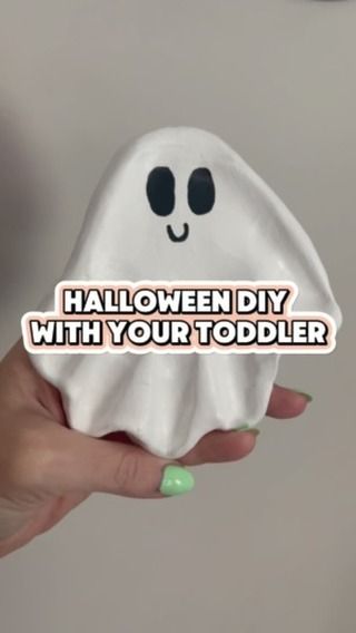 Tara Jackson | Let’s make a Halloween DIY with your little one. 🔗Comment GHOST and I’ll send you all the things you’ll need 👻 These items were... | Instagram Clay Hand Print Ghost, Air Dry Clay Ghost Handprint, Hand Print Ghost Craft, Halloween Crafts Handprint, Hand Ghost Craft, Clay Ghost Handprint, Clay Handprint Ideas, Salt Dough Halloween Crafts, Air Clay Halloween Ideas