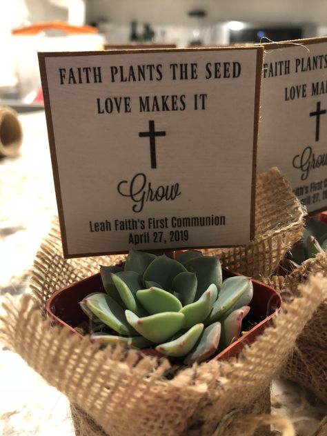 Boho Confirmation Party, Confirmation Decoration Ideas, 1st Comunion Ideas, Diy Communion Centerpieces, Confirmation Bomboniere Ideas, Communion Brunch Ideas, Confirmation Favors Ideas, Diy Communion Decorations, First Communion Celebration Ideas