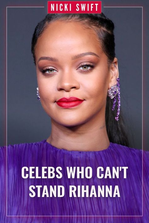 Self-described as "petty af," Rihanna has had as many online feuds as she's had Top 40 hits. #Music #Rihanna Rihanna Tweet, Rihanna Makeup, Rihanna Fan, Azealia Banks, Rihanna Riri, Teyana Taylor, Charlie Sheen, Amanda Bynes, Rihanna Fenty