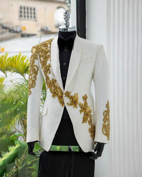 An Ivory White, dispersed floral pattered, slim shawl lapel tuxedo suit tux pant & diamond shaped bow tie.

What you get :

suit
pant trousers
Bow tie Knights Tale, Floral Tuxedo, Tuxedo Suit For Men, Shawl Lapel Tuxedo, White Tuxedo Jacket, Blazer Design, Gold Suit, Black Tie Gala, Suit For Men