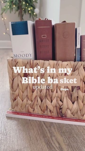 Bible Study Basket, Bible Basket, Book Of Luke, Bible Study Bag, Morning Baskets, In My Bible, Word Reference, Holy Girl, Corner Ideas