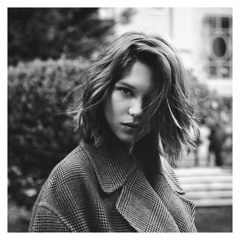 Discover find French cashmere knits here: Matteo Montanari, Audrey Tautou, Lea Seydoux, Catherine Deneuve, French Chic, Brigitte Bardot, White Photo, Inspiration Style, Medium Hair Styles