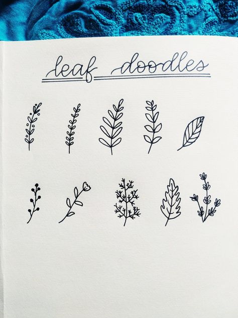 Tiny Leaf Drawing, Cute Leaf Doodles, Bujo Leaf Theme, Fall Leaf Doodles, Leaf Doodle Art, Vine Doodles, Easy Leaf Drawing, Doodles Plants, Leaf Drawing Easy