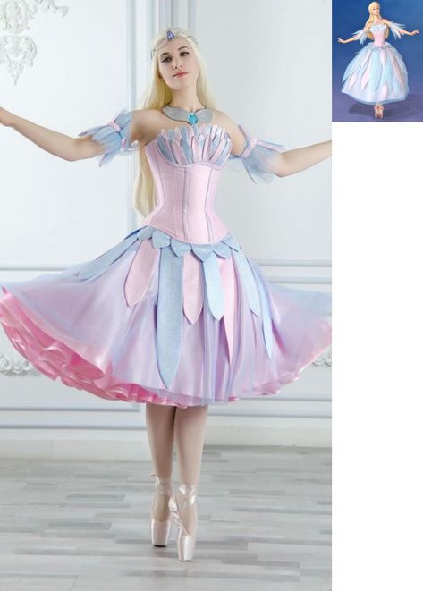 Barbie Cosplay Ideas, Princes Wallpapers, Barbie Costumes, Barbie Cosplay, Barbie Swan Lake, Barbie Fairy, Ballerina Outfit, Ballerina Costume, Barbie Costume