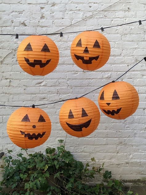 Pumpkin Carving Alternatives, Halloween Diy Paper, String Lights Inside, Orange Lanterns, Yellow Lantern, Lantern Craft, Halloween Templates, White Lanterns, Easy Handmade