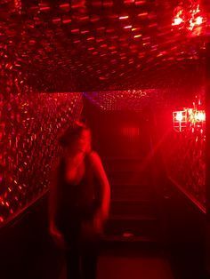 Club Nyc Aesthetic, Clubbing Outfits Nightclub Aesthetic, Club Rat Aesthetic, Club Rats Aesthetic, Clubbing Aesthetic Outfit, Club Aesthetic Night Girl, Nyc Aesthetic Night Party, Red Club Aesthetic, Going Out Aesthetic Night