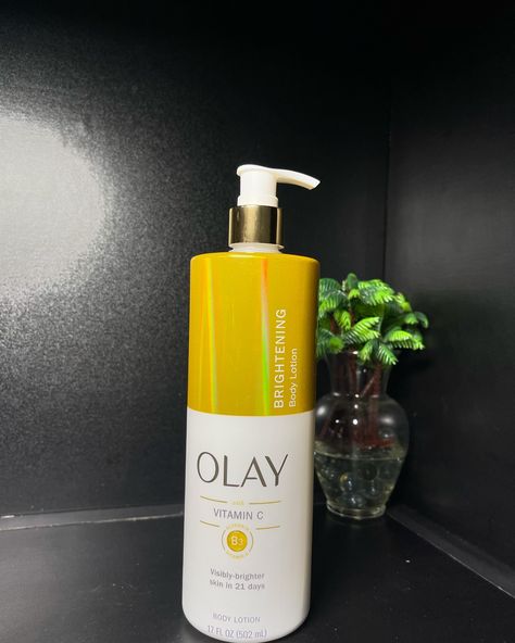 Olay Brightening Vitamin C body lotion with vitamin b3 complex and glycerin . . 20,000 . . Visibly brighter skin in 21 days (3 weeks) Penetrated skin’s surface, to visibly renew skin with moisture No greasy residue, absorbs quickly with a lightweight feel . . To order . . ———————————— Whatsapp (click the link on bio) or call 08034594452 ___________________ Store walk in . . 📍 119, nta mgbuoba road by location junction flyover, beside rccg Passover parish, port harcourt rivers state . . . #s... Olay Vitamin C Body Lotion, Vitamin C Body Lotion, Skincare Business, Skin Therapist, Skincare Store, Diy Skin Care Routine, Brighter Skin, Glowing Skincare, Skin Care Shopping