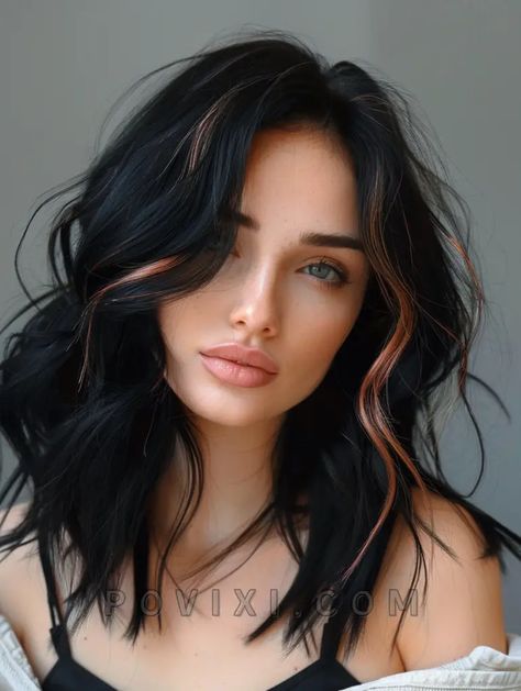 Rambut Brunette, Black Hair With Highlights, Edgy Hair, Hair Color And Cut, Hair Inspiration Color, Hair Inspo Color, Cool Hair Color, Hair Envy, Hair Color For Black Hair