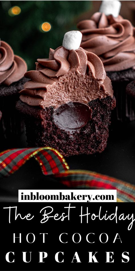 Ganache Hot Chocolate, Cool Baking Recipes Desserts, Scream Themed Cupcakes, Chocolate Ganache Filling Cupcakes, Peppermint Hot Chocolate Cupcakes, Hot Coco Cupcakes Recipe, Hot Coco Cupcake, Hot Cocoa Frosting, Easy Birthday Treats For Adults