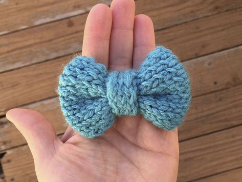 Free Knit Bow Tie Pattern – Savlabot Tie Pattern Free, Bow Tie Pattern, Easy Baby Knitting Patterns, Tea Cosy Knitting Pattern, Knitted Bow, Beanie Knitting Patterns Free, Easy Knitting Patterns Free, Toddler Bow Ties, Knit Bow